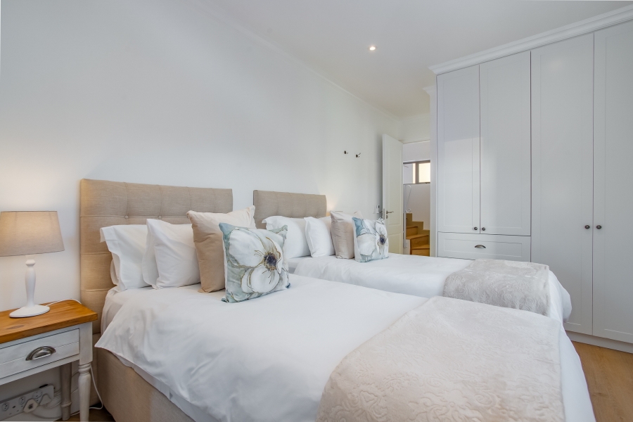 2 Bedroom Property for Sale in Franschhoek Western Cape